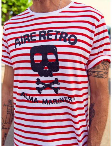 Camiseta unisex alma marinera roja con print de calavera